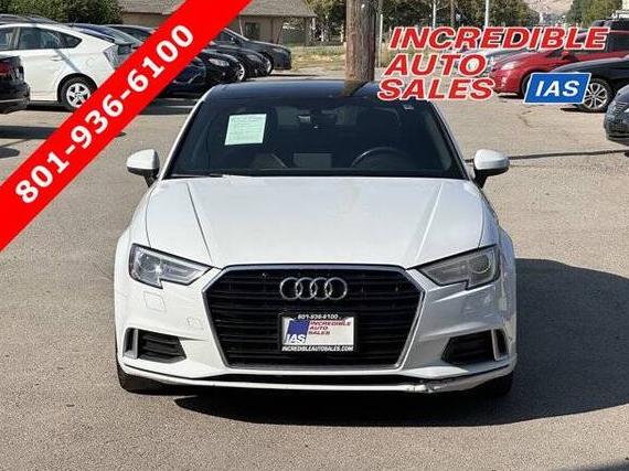 AUDI A3 2018 WAUAUGFF2J1012222 image