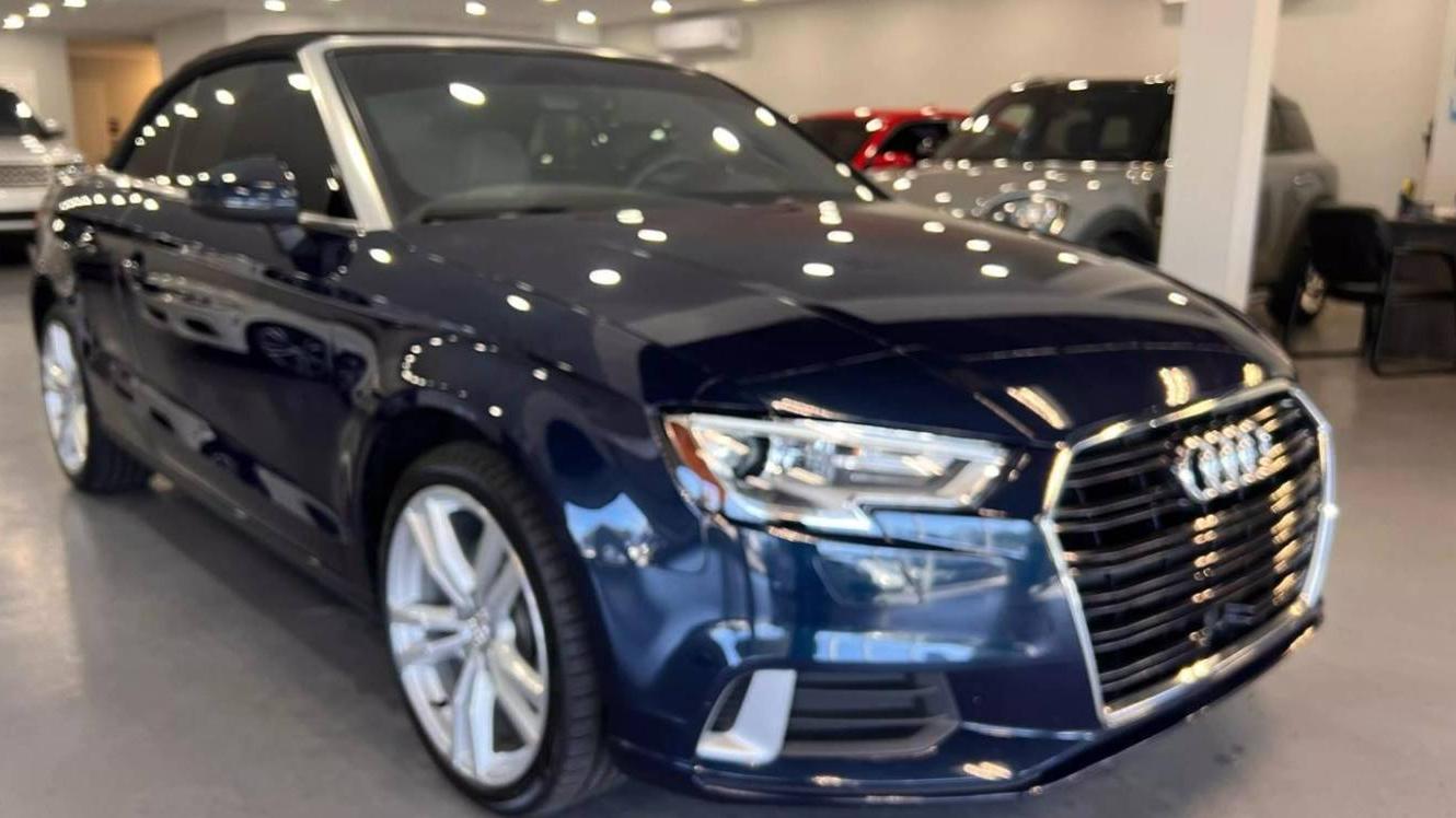 AUDI A3 2018 WAU6ULFF7J1000565 image