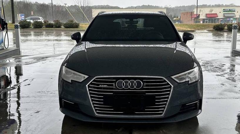 AUDI A3 2018 WAUUPBFF5JA063883 image