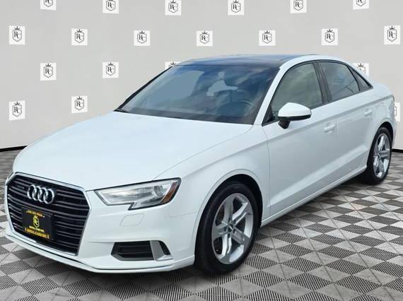 AUDI A3 2018 WAUB8GFF0J1037662 image