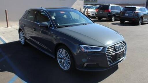 AUDI A3 2018 WAUTPBFF2JA058037 image