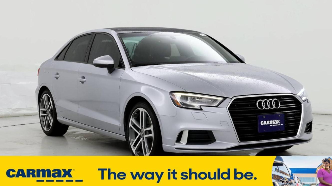 AUDI A3 2017 WAUAUGFF2H1069952 image