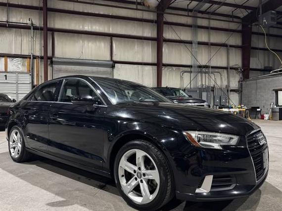 AUDI A3 2017 WAUAUGFF7H1043833 image