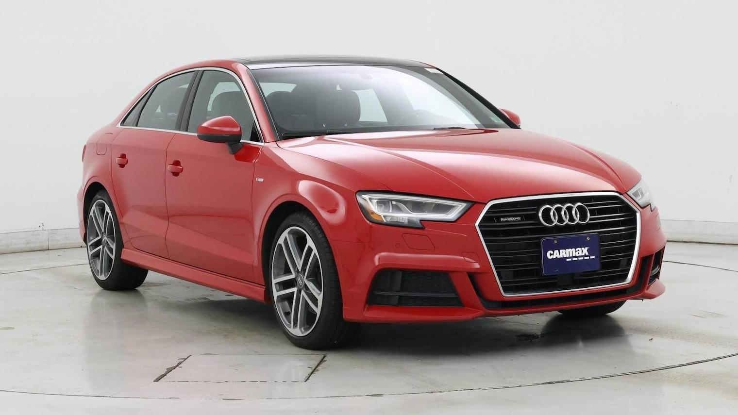 AUDI A3 2017 WAUJ8HFF2H1038338 image
