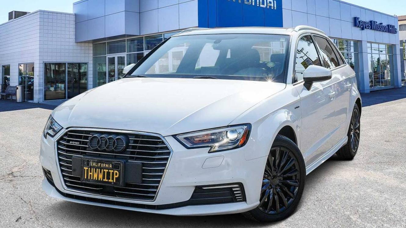 AUDI A3 2017 WAUUPBFF9HA056784 image