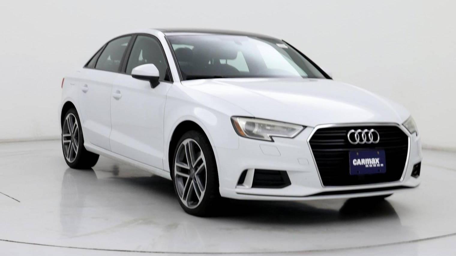 AUDI A3 2017 WAUAUGFF6H1051955 image