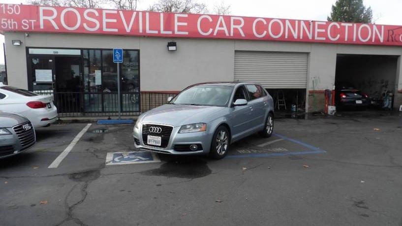 AUDI A3 2012 WAUBJAFM1CA100965 image