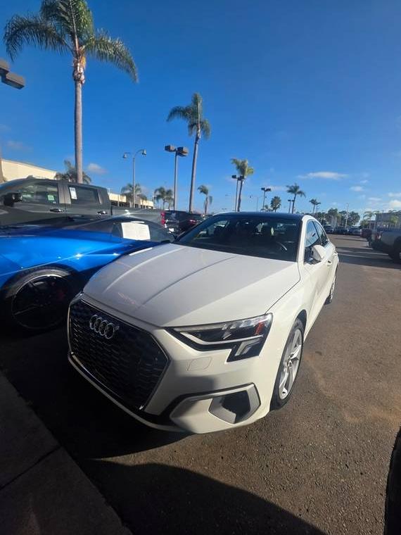 AUDI A3 2024 WAUBUDGY4RA026671 image