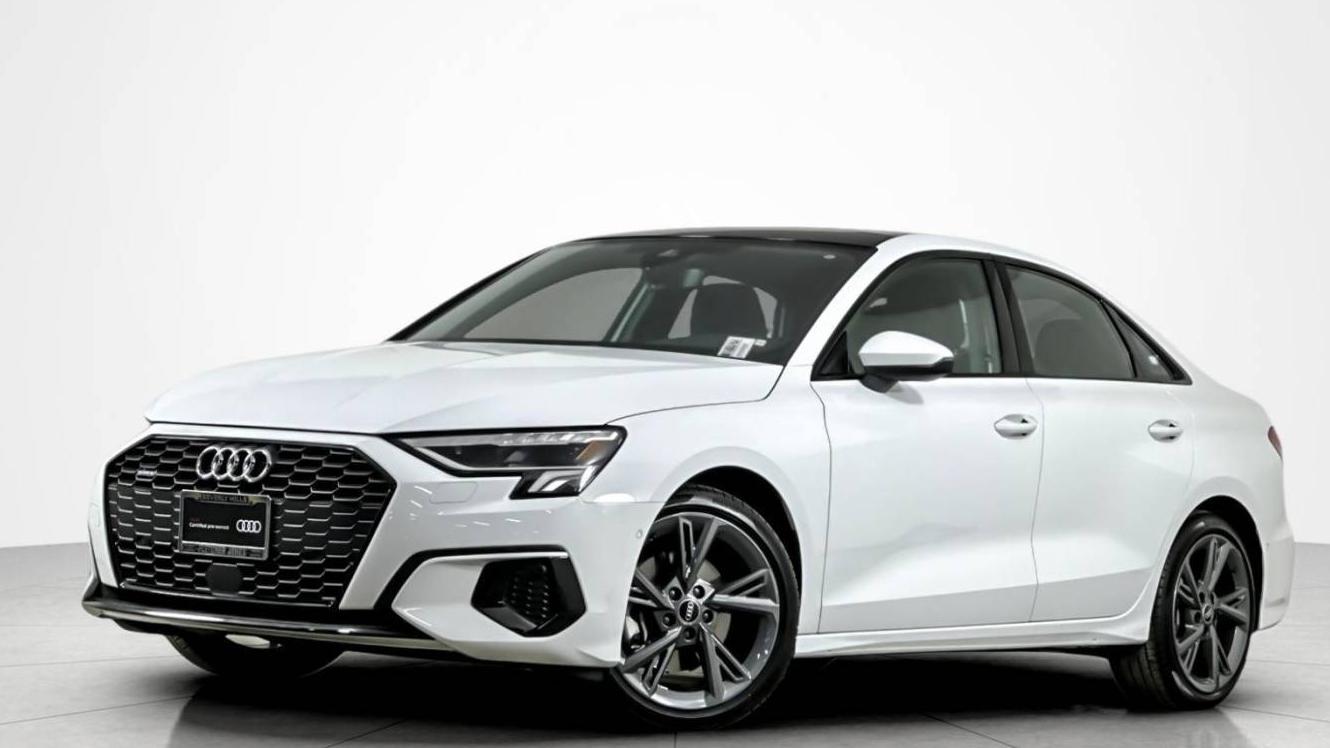 AUDI A3 2024 WAUGUDGY4RA003378 image