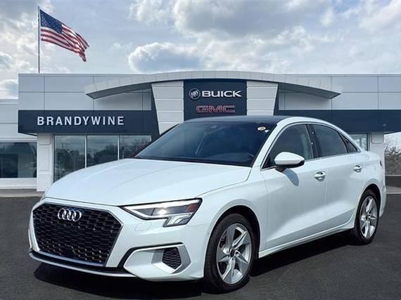 AUDI A3 2024 WAUAUDGY7RA042763 image AUDI A3 2024 WAUAUDGY7RA042763 image