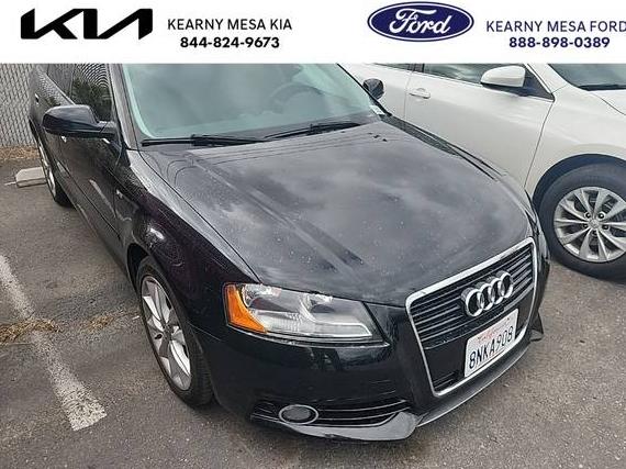 AUDI A3 2013 WAUBJAFM9DA019309 image