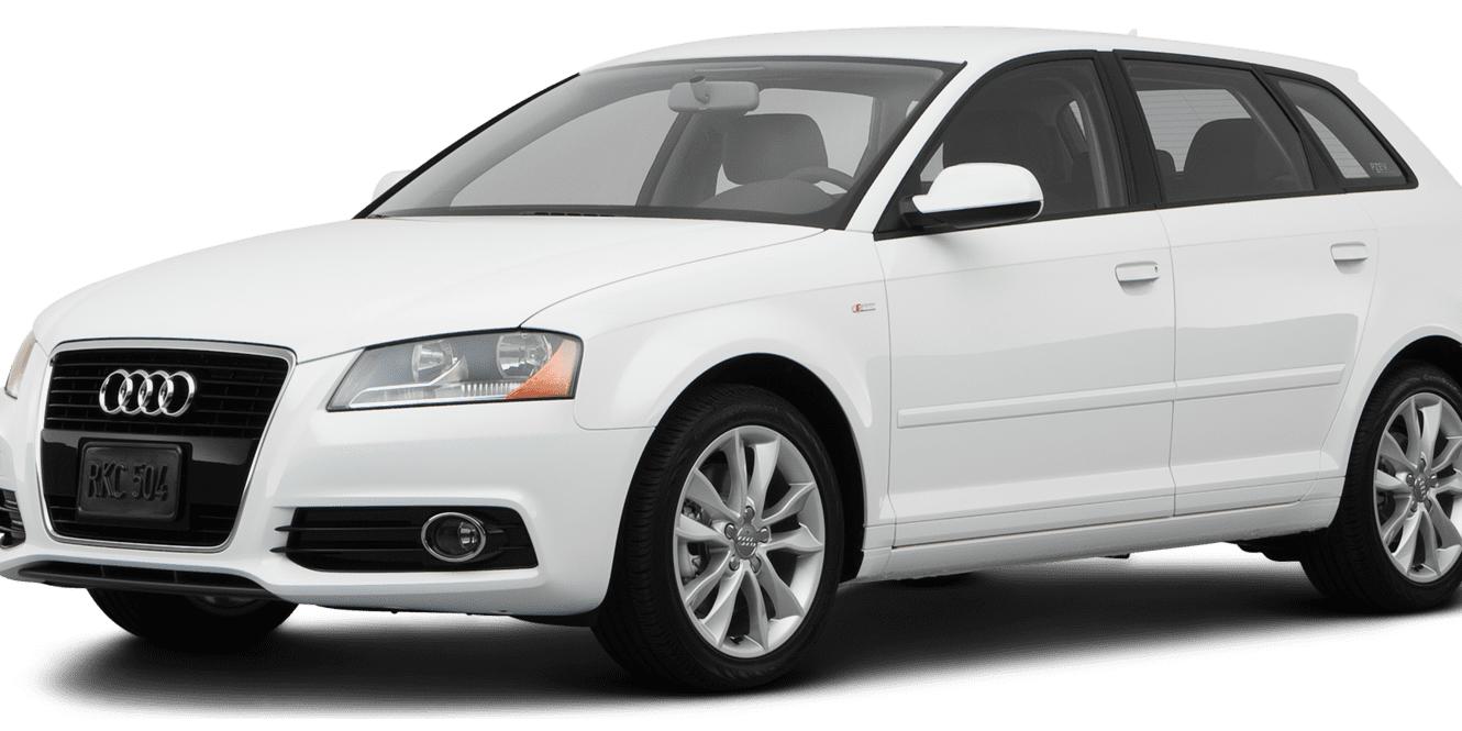 AUDI A3 2013 WAUMFAFM6DA000940 image