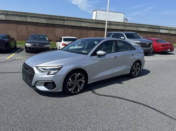 AUDI A3 2022 WAUHUDGY0NA101872 image