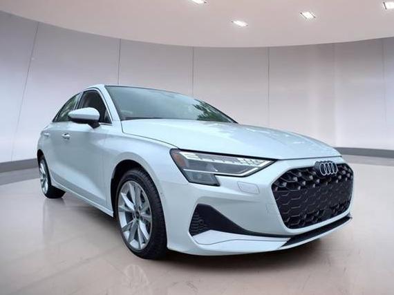 AUDI A3 2025 WAUGUDGYXSA044765 image