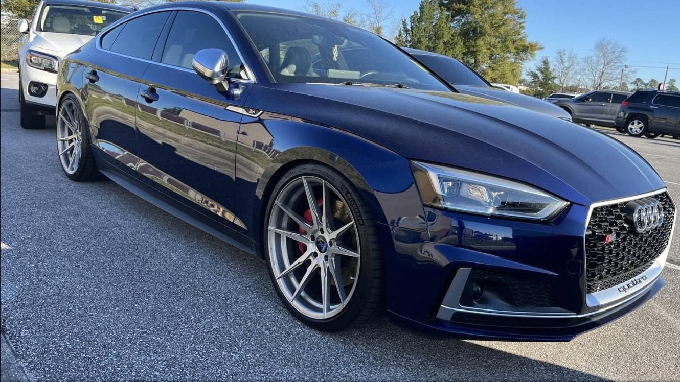 AUDI S5 2018 WAUC4CF50JA010588 image