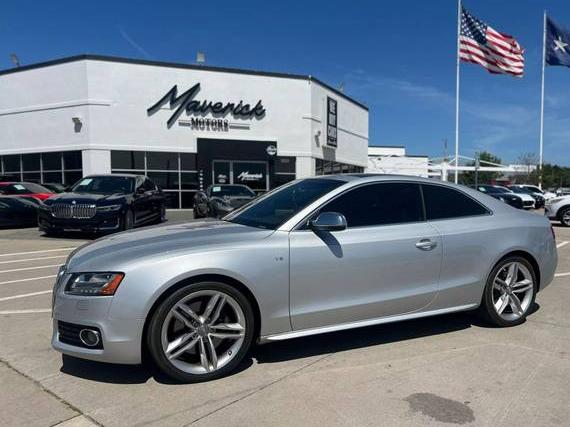 AUDI S5 2012 WAUCVAFR0CA035451 image