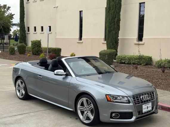 AUDI S5 2011 WAUCGAFH0BN020411 image