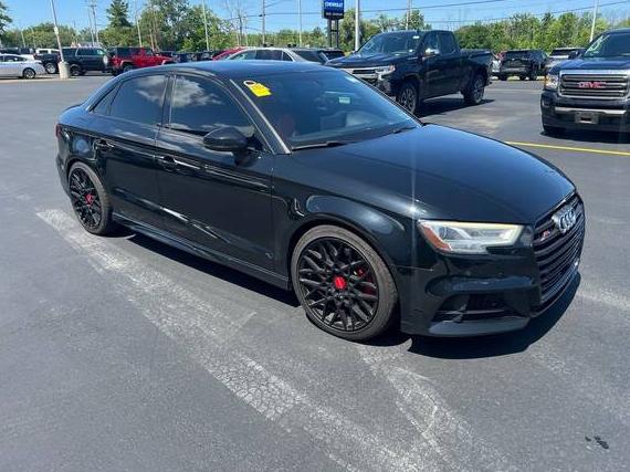 AUDI S3 2018 WAUB1GFF0J1021109 image