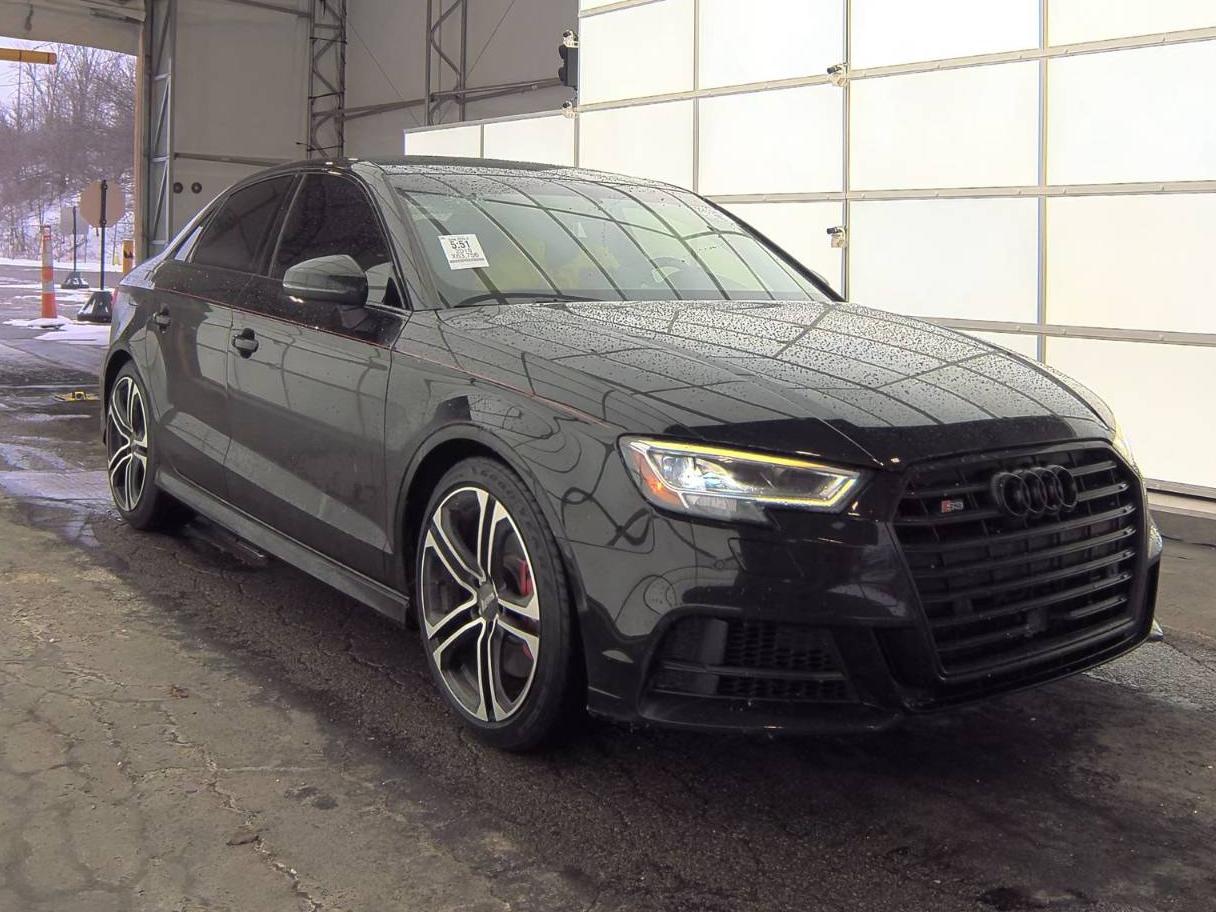 AUDI S3 2018 WAUB1GFF0J1078300 image