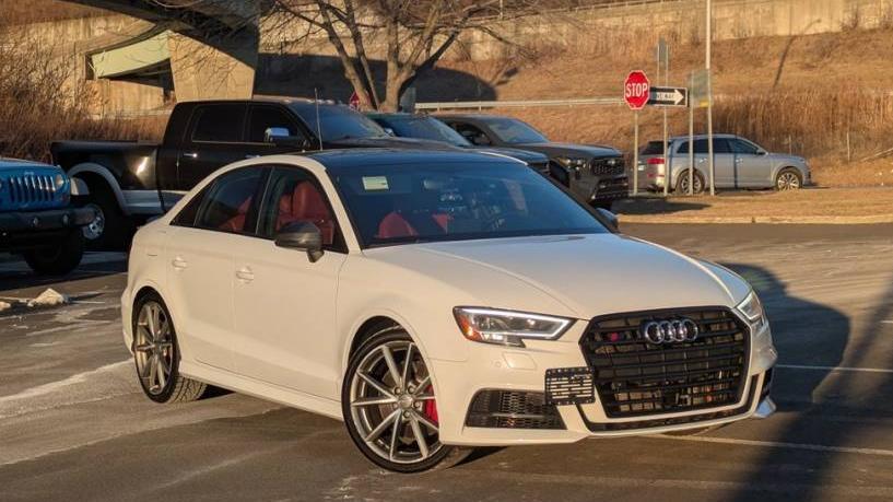 AUDI S3 2018 WAUB1GFFXJ1010764 image