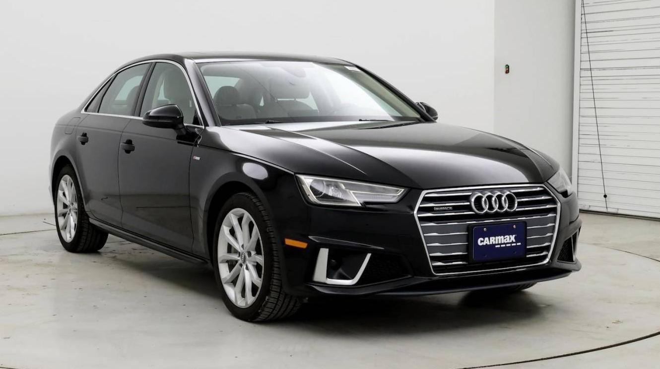 AUDI A4 2019 WAUDNAF46KA096939 image