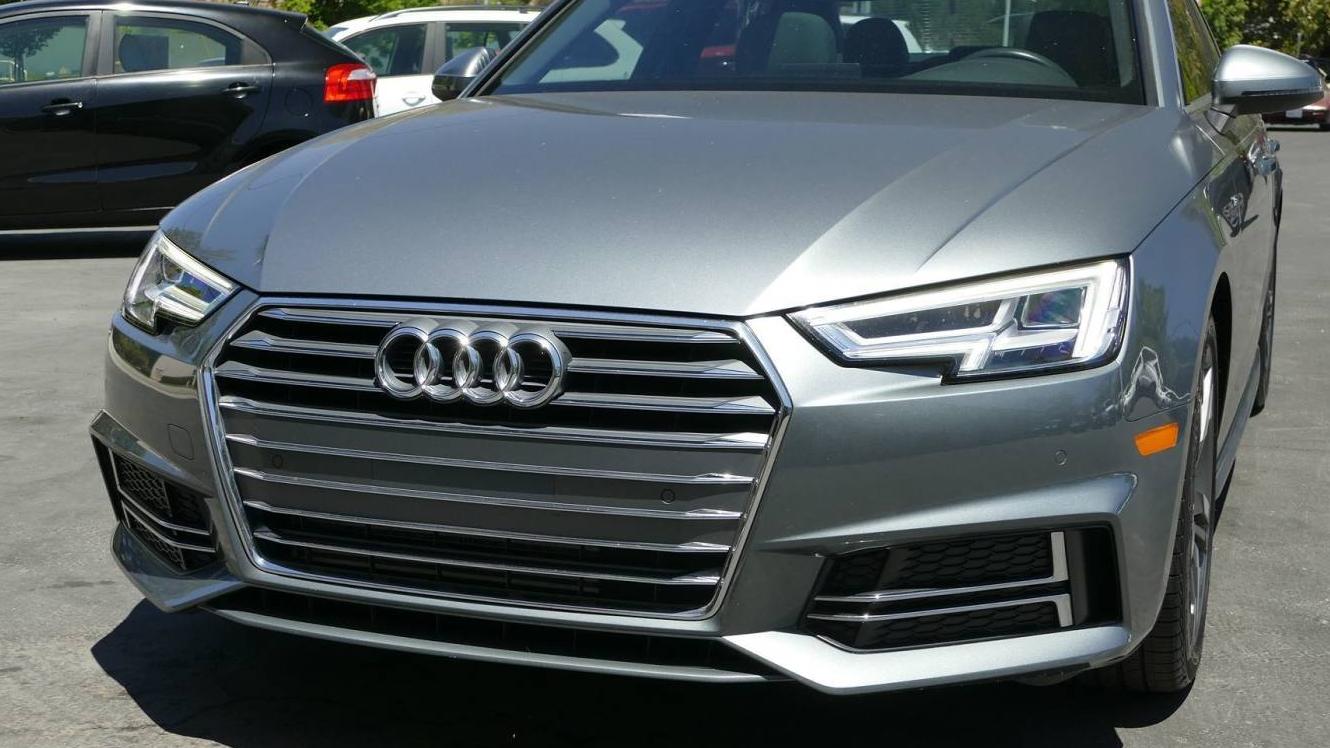 AUDI A4 2017 WAULNAF44HN038325 image AUDI A4 2017 WAULNAF44HN038325 image
