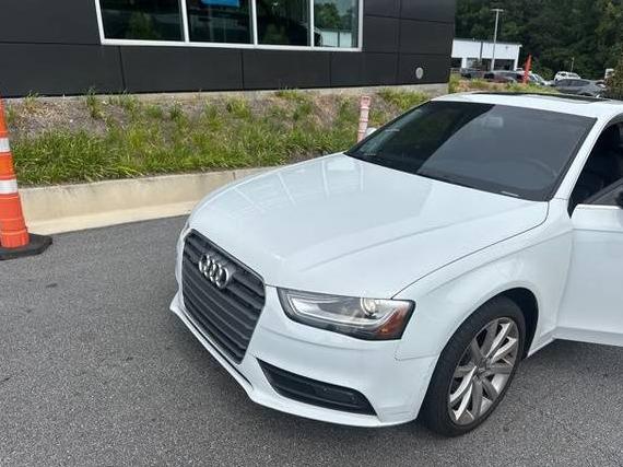 AUDI A4 2013 WAUFFAFL3DN049408 image