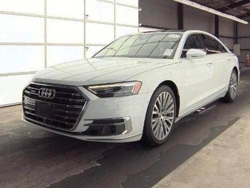 AUDI A8 2019 WAU8DAF87KN007055 image