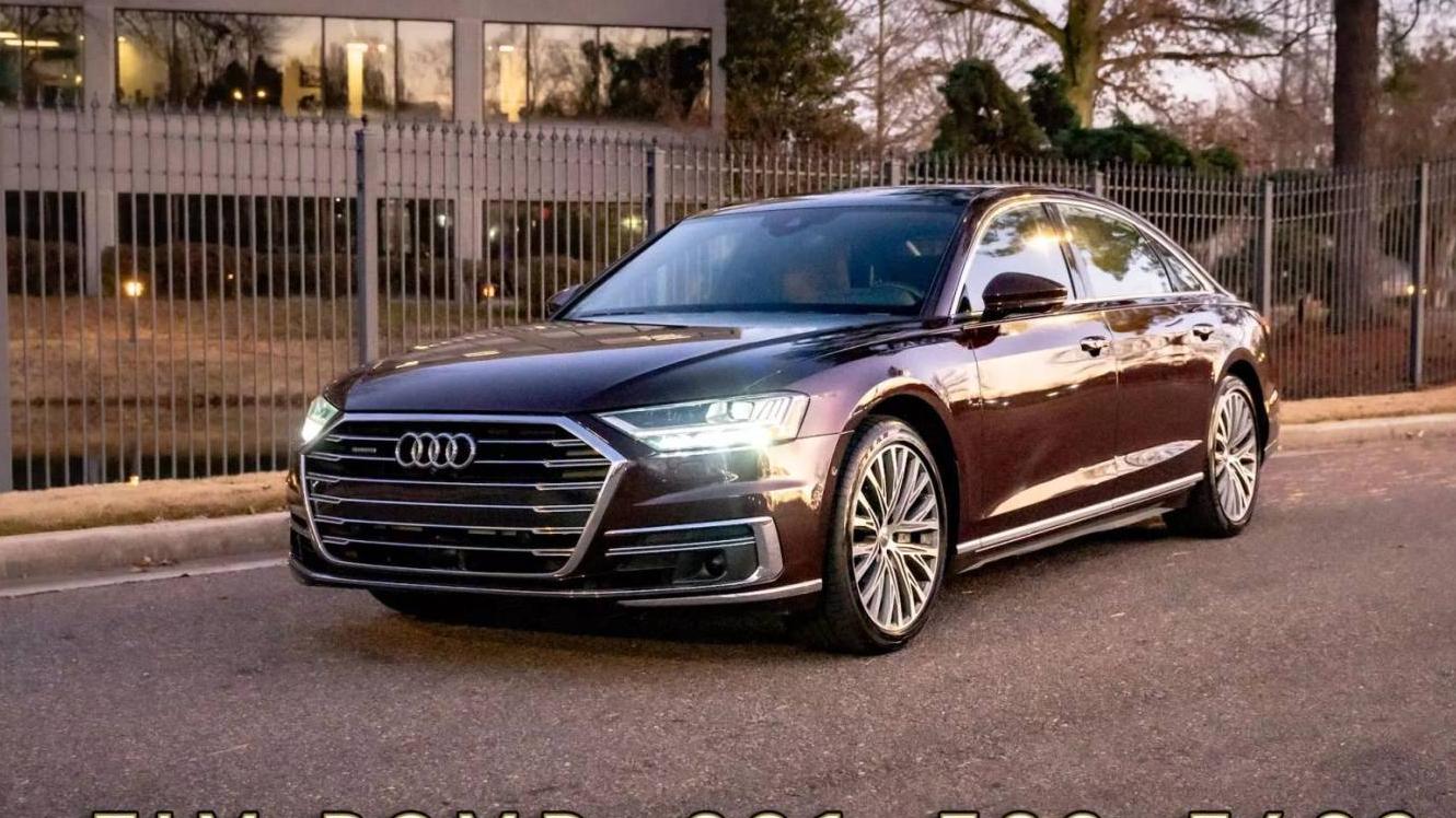 AUDI A8 2019 WAU8DBF8XKN012384 image