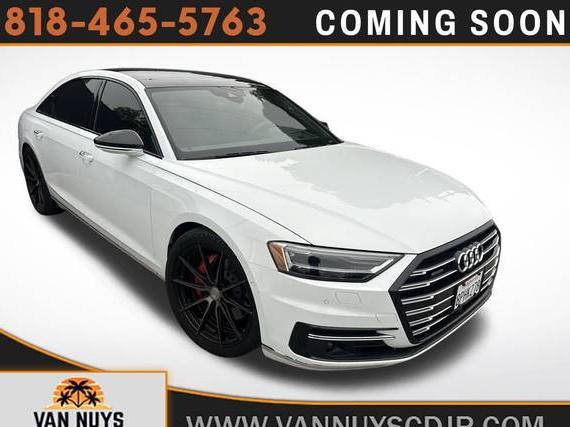AUDI A8 2019 WAU8DAF81KN019721 image