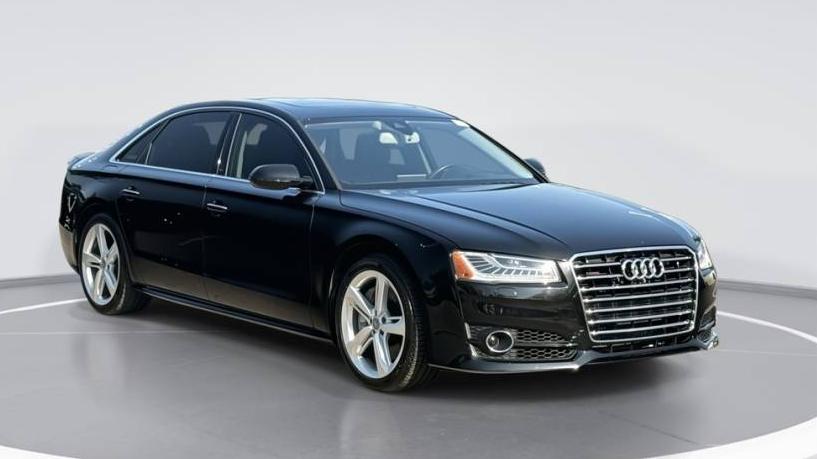 AUDI A8 2018 WAU44AFD0JN000748 image