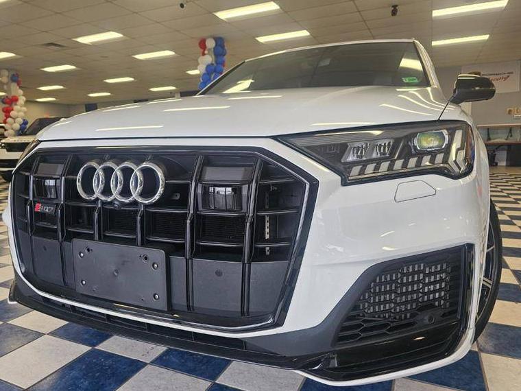 AUDI SQ7 2021 WA1AWBF78MD010383 image