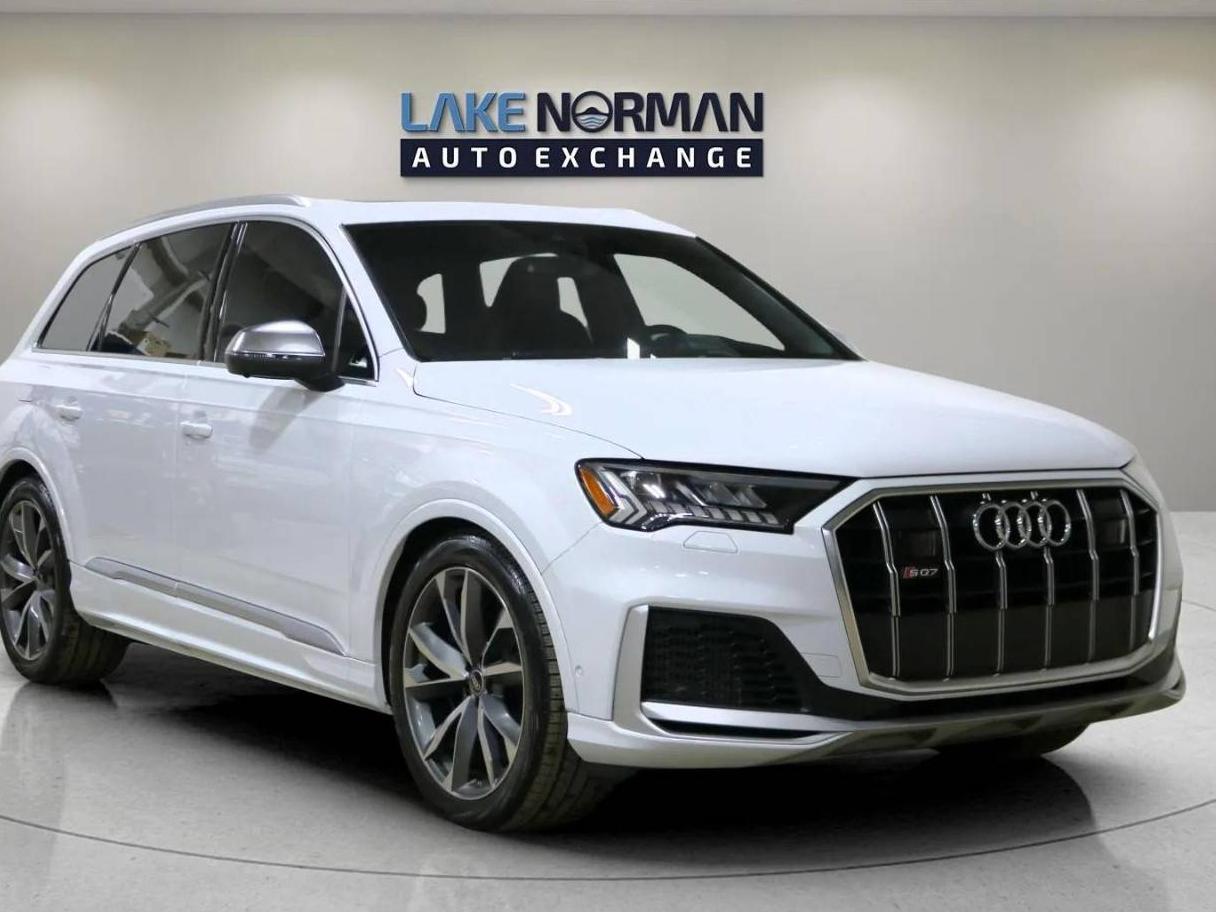 AUDI SQ7 2022 WA1AWBF77ND008495 image