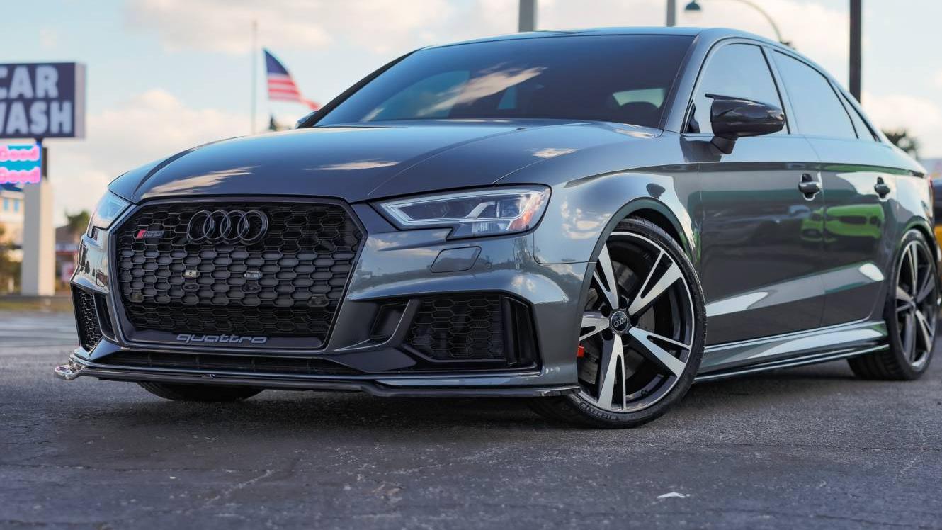 AUDI RS3 2018 WUABWHFF3J1902125 image