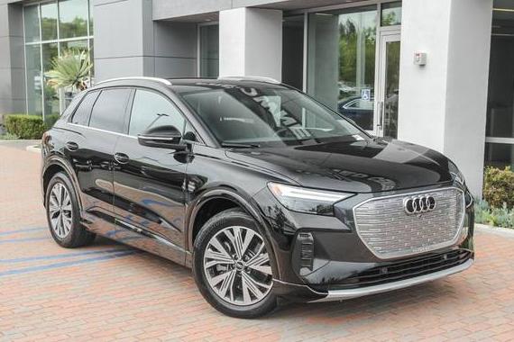 AUDI Q4 2023 WA1BCBFZ9PP023886 image