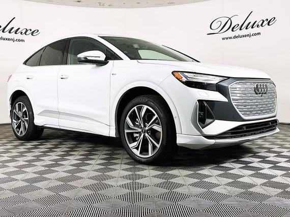 AUDI Q4 2024 WA142BFZ7RP027756 image AUDI Q4 2024 WA142BFZ7RP027756 image