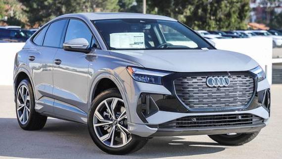 AUDI Q4 2024 WA132BFZ5RP021675 image AUDI Q4 2024 WA132BFZ5RP021675 image