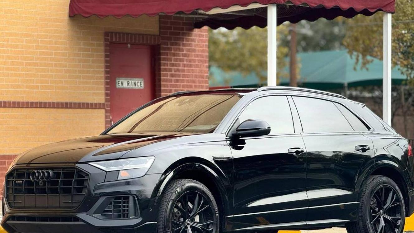 AUDI Q8 2021 WA1AVAF11MD007480 image