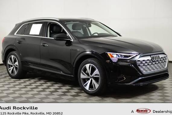 AUDI Q8 2024 WA15AAGE0RB056316 image