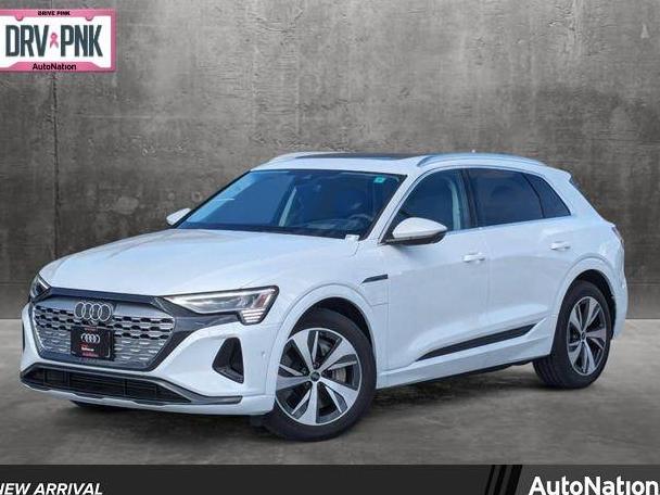 AUDI Q8 2024 WA15AAGE4RB038529 image