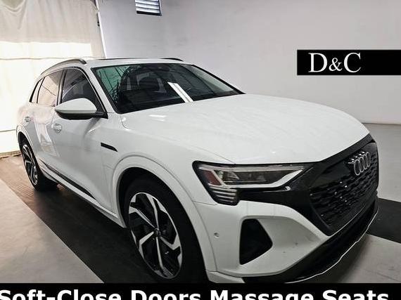 AUDI Q8 2024 WA16AAGE9RB011962 image