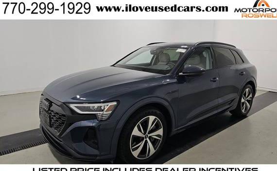 AUDI Q8 2024 WA14AAGE9RB012701 image AUDI Q8 2024 WA14AAGE9RB012701 image