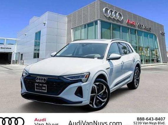 AUDI Q8 2024 WA16AAGE3RB059098 image