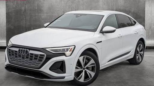 AUDI Q8 2024 WA1CAAGEXRB026960 image