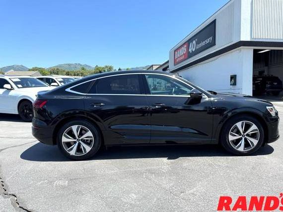 AUDI Q8 2024 WA1CAAGE4RB006137 image