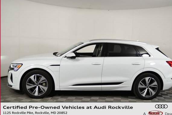 AUDI Q8 2024 WA15AAGE8RB007817 image AUDI Q8 2024 WA15AAGE8RB007817 image