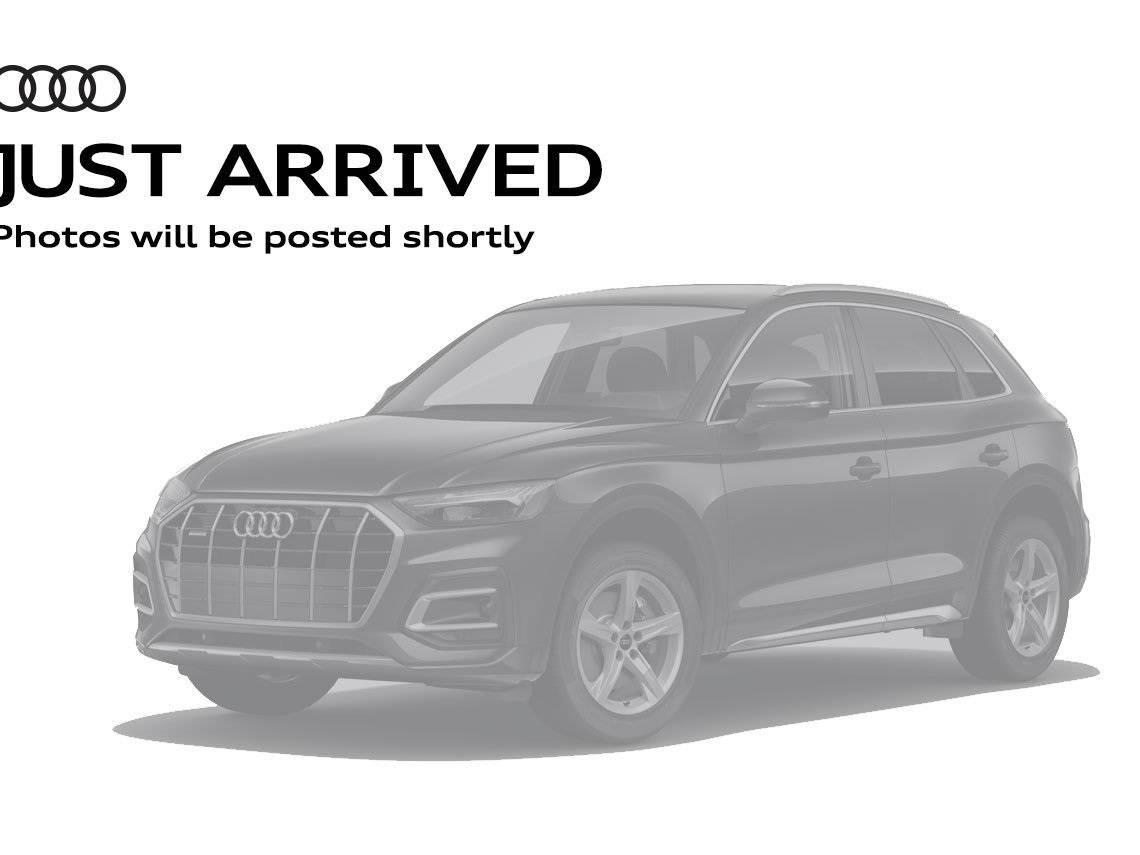 AUDI Q8 2024 WA1CAAGE6RB032593 image