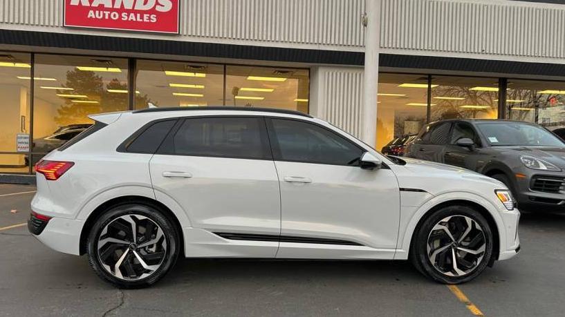 AUDI Q8 2024 WA15ABGE1RB031804 image