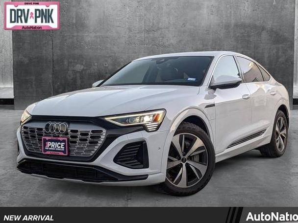 AUDI Q8 2024 WA1CAAGE6RB030620 image