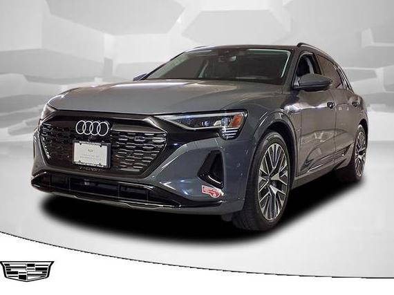 AUDI Q8 2024 WA16ABGE4RB008750 image AUDI Q8 2024 WA16ABGE4RB008750 image